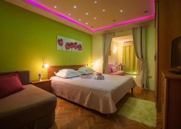 Apartments Marijan - Beachfront