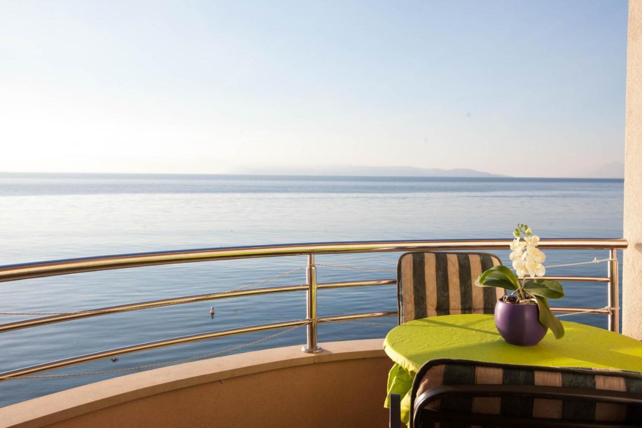 Marijan - Beachfront *