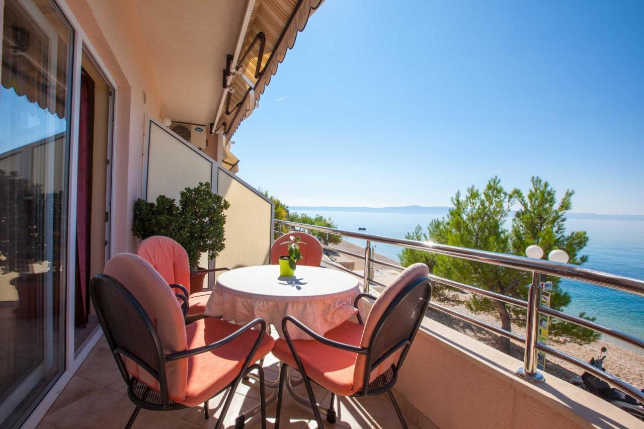 Apartment Marijan - Beachfront Tucepi