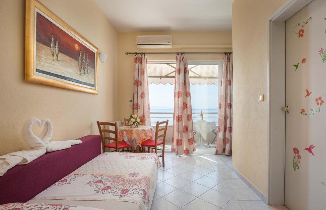 Marijan - Beachfront * Tucepi