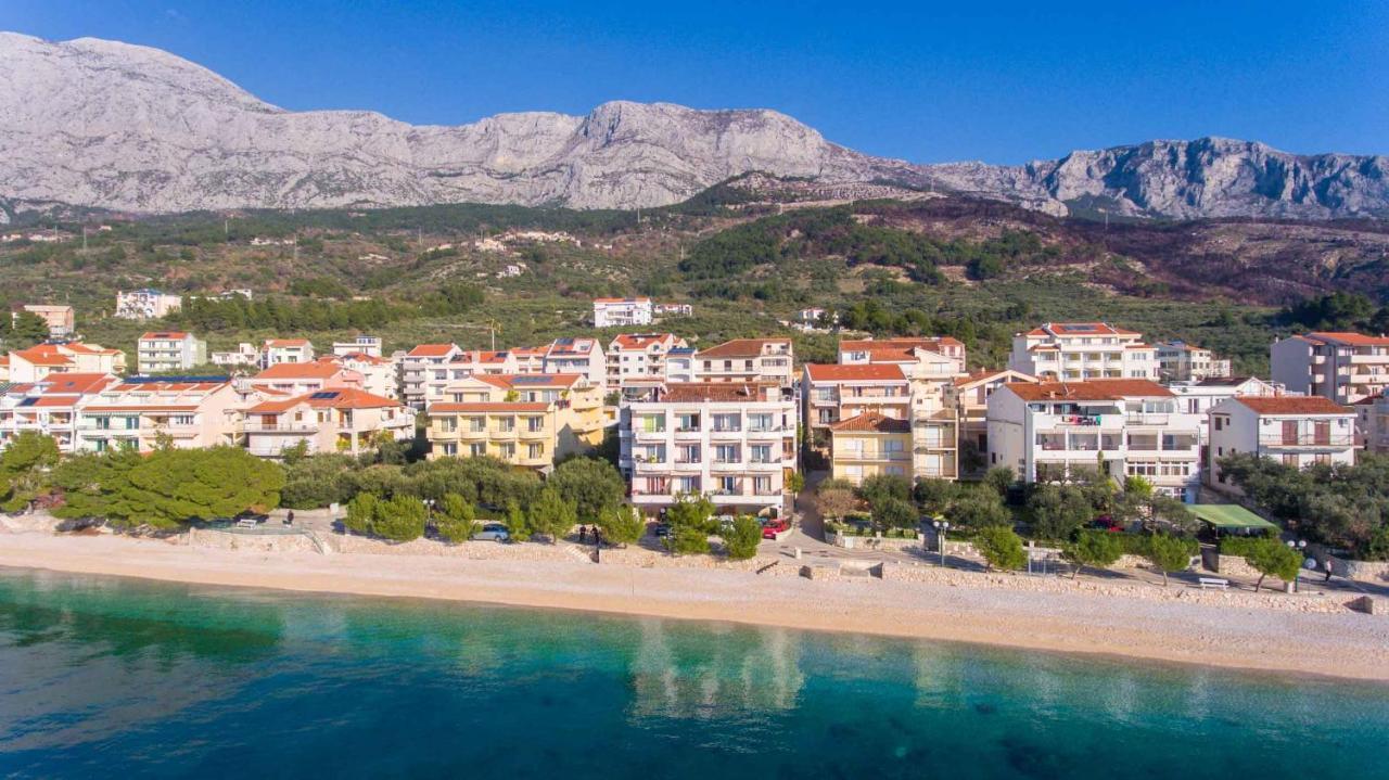 Marijan - Beachfront Apartment Tucepi