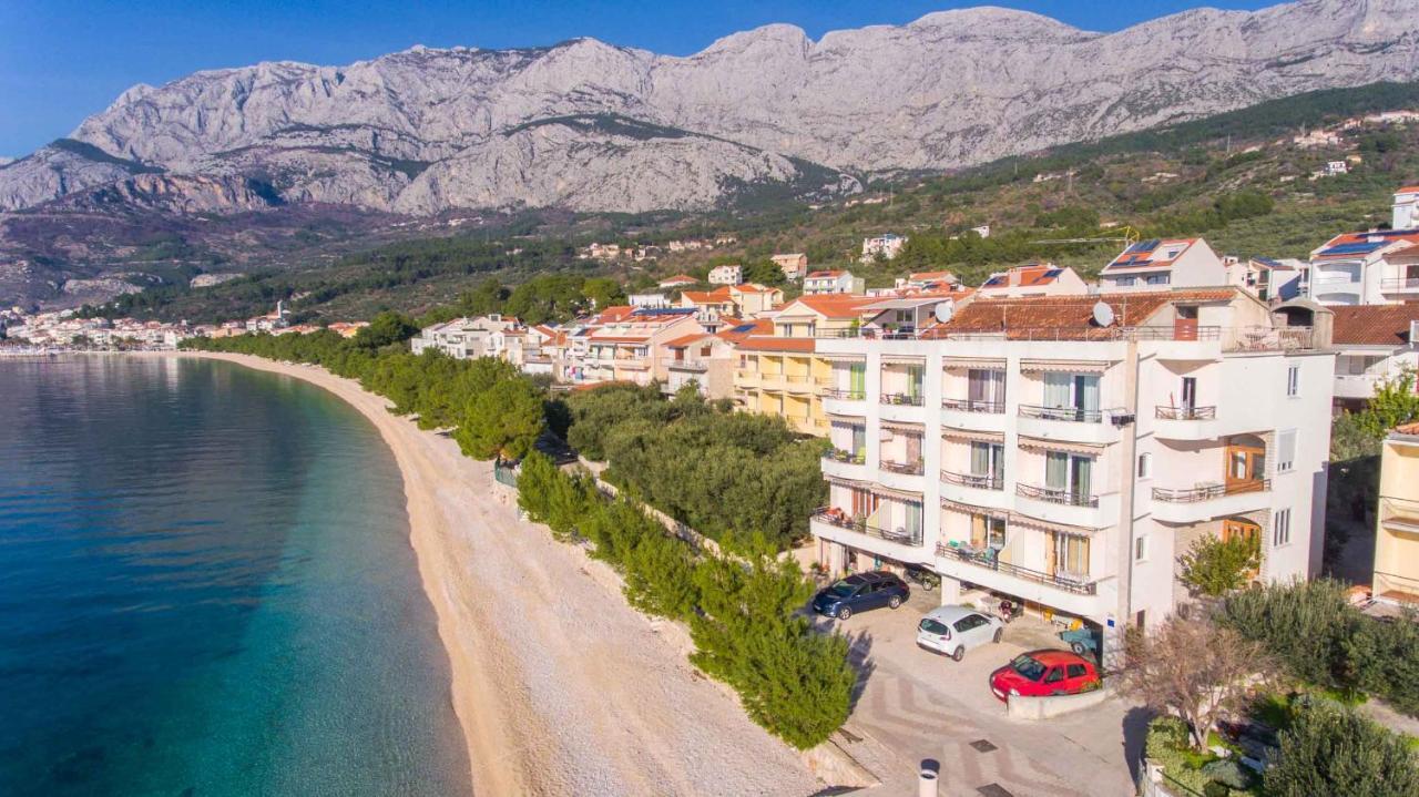 Marijan - Beachfront Tucepi